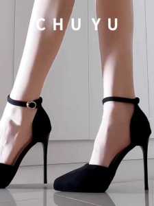 แพลตฟอร์มกันน้ํา สีนู้ด รองเท้าส้นสูง ผู้หญิง ส้นบาง ฤดูร้อน ใหม่ สีดำ สิทธิบัตร หนัง รองเท้าแตะกํามะหยี่แบบสวม ทันสมัย หัวเข็มขัด