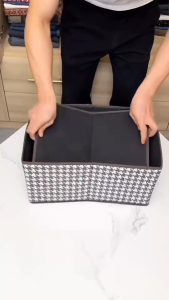 กล่องเก็บของอเนกประสงค์ ลายขาวดำ ความจุใหญ่ พับเก็บได้ มีหูหิ้ว วางซ้อนได้ รุ่นN15