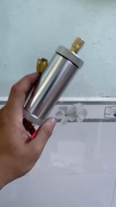 Bình sục rửa dàn tủ lạnh điều hoà và bơm dầu nhớt block áp xuất 600psi dung tích 60ml