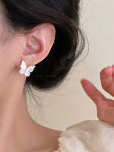 Natural Mother of Pearl Butterfly Stud Earrings Womens Holiday Atmosphere Sensation High-End Feeling New 2025 Fashion Jewelry