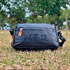 alvons komfy pouch bag/cluch bag/hand bag waterproof