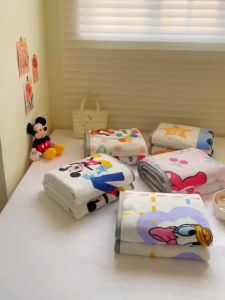 Chăn lông tuyết họa tiết Disney cho bé Lông mềm mượt Kích thước 1m5x2m Trọng lượng 1kg Chăn đắp văn phòng... Chăn Đắp Văn Phòng Chống Bám Bẩn Chăn Hypoallergenic Cho Trẻ Em - Lazada