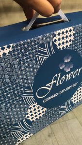 PAUS BIRU ชุดชามเซรามิก ชุดของขวัญ ชาม 2 ใบ พร้อมให้เลือกระหว่างตะเกียบและช้อน ชามเซรามิกที่ระลึก เพ้นท์ลายสวยๆ เซ็ตของขวัญ 2024