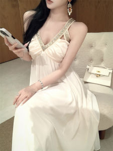 ชุดเดรสยาวคอวีหรูหราสไตล์ฤดูร้อน Athena สำหรับงานเลี้ยง ชุดราตรี ชุดเดรสยาวแขนกุด ผ้าโพลีเอสเตอร์ 100%