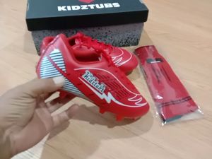 KIDZTUBS Sepatu Sepak Bola Anak Laki Laki Size 28 29 30 31 32 33 34 35 36 37 KDZ1241113024