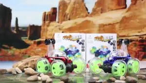 Big Size With Built In Battery (Battery Saving) 360 Degree Swing Lighting Music Remote Control Stunt Car [Malaysia Ready Stock] || Kereta Mainan Kawalan Jauh Dengan Lampu Dan Muzik || 360度翻滚特技跳舞带灯光与音乐遥控车