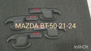 เบ้ารองมือเปิดประตู + ครอบมือจับประตู รถยนต์ สีดำด้านโลโก้แดง รุ่นรองท๊อป รุ่น 4ประตู มาสด้า บีที50 MAZDA BT-50 2021 2022 2023 2024 ใส่ร่วมกันได้ A