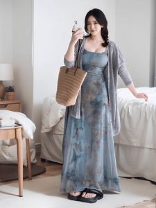 Extra Large Size 100.00kg Plus Size Ladies Slim Fit Slimming Spaghetti Straps Long Dress Summer Thin Type Sunscreen Cardigan Two-Piece Suit