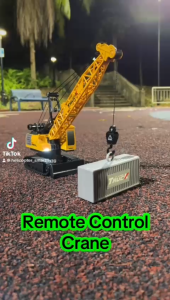 555-46 RC Crane 2.4G 11 channel (No smoke version)