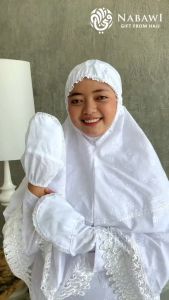 Sarung Tangan Muslimah Pendek Haji & Umroh: Desain Elegan & Nyaman