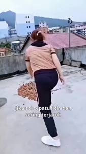 10cm Stiker sol sepatu anti selip sol tendon tahan aus sepatu kulit hak tinggi perekat diri lembaran anti minyak senyap stiker perbaikan anti aus tumit