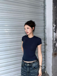Slim Fit Casual Short Sleeve T-Shirt Womens plus Size Fashionable Design Pure Color Commute Style Summer Top for Young Women