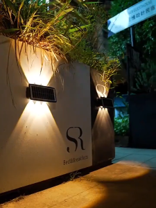 OOKAS Wall Light Solar Garden Light Outdoor Waterproof Solar Wall Light Automatic Sensor Wall Light Mini Solar LED Wall Light Outdoor Waterproof Warm Garden Decoration LED Wall Lamp Fence Lights
