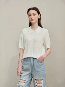 AMII | Commuter Fly Bird Embroidery Full Tencel Material Loose Fit Womens Knitted Sweater