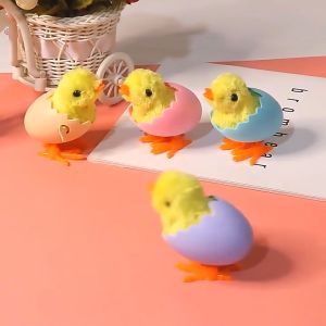 Đồ chơi cho Chó Mèo gà lên dây cót vui nhộn (mẫu mới) - Love Pets Shop