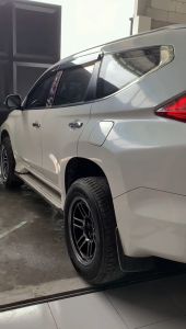 DC 06 - STIKER DECAL MOBIL HILUX STRADA FORD RANGER INNOVA AYLA JAZZ MOBILIO BRV GRATIS CUSTOM NAMA