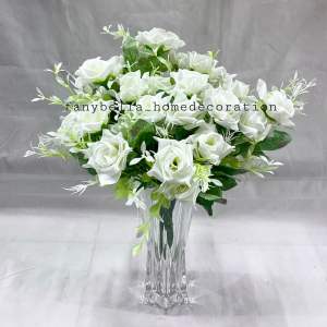 bunga rose/ bunga bahan kain/ bunga import china/ dekorasi rumah / hiasan rumah/ aksesoris hiasan/ bunga import china /