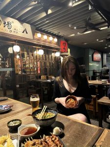 Dorff Ann Life Level Deep V-neck Short Sleeve T-shirt Loose Fit Regular Thickness Medium Length Other Material 95% Polyurethane Elastic Fiber 5%