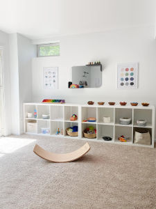 ตู้เสื้อผ้าทรงสี่เหลี่ยมชั้นไม้ 8 ช่อง ตู้จัดระเบียบของเล่นแบบโมดอล ชั้นวางหนังสือ วัสดุโพลีเอสเตอร์ ความจุขนาดใหญ่