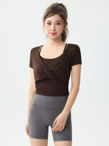 DRUR | Chest Pad Padded Yoga Shirt Slimming T-shirt