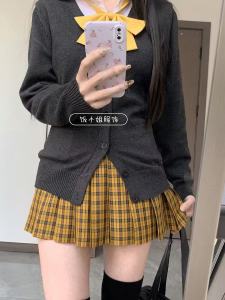 ชุดนักเรียนสไตล์ญี่ปุ่น ชุดสูทสีเหลือง แจ็คเก็ตคาร์ดิแกน กระโปรงสกินนี่ สไตล์ฤดูใบไม้ร่วง แฟชั่นสำหรับผู้หญิง วัย 18-25 ปี
