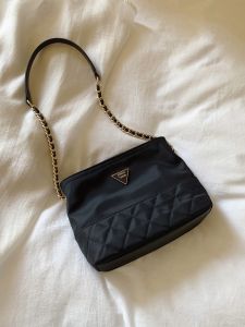 Chio2nd Black Gold Night Car Small Square Bag Womens New 2025 Autumn Winter Chain Shoulder Crossbody Bag Soft Pure Color