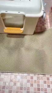 Double Layer Cat Litter Mat – Traps Sand & Easy to Shake Off  Fits Enclosed/Self-Cleaning Litter Box