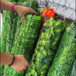 PAGAR DAUN RAMBAT HIASAN 3 M X 100 CM 1 ROLL bunga semangka daun tanaman buatan