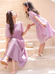 ชุดเดรสเจ้าหญิงสไตล์หวานๆ แขนพอง กระโปรงทรงเอเข้ารูป เดรสฤดูร้อนสำหรับคุณแม่และลูกสาว ชุดไปเที่ยวชายหาด