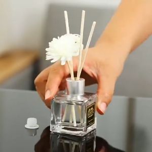 Dried flowers Fragrance Reed Diffuser 50ml Air Freshener Bedroom Toilet Deodorant Aroma Essential Oil Long-lasting