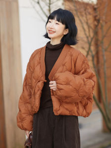 New Chinese Style Womens down Jacket A403 Story in Festival 2024 National Standard 90% Filling V-Neck Short Length Thickened