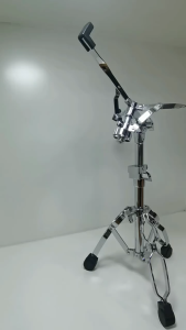 Braun Mall-ขาตั้ง สแนร์ ขาสแนร์ ขาตั้งสแนร์ แบบโลหะ 3 ขา ปรับสูงได้ 50 - 70 ซม (ขาตั้งกลองสแนร์ Snare Drum Stand)เหมาะสำหรับการแสดงบนเวทีและการฝึกซ้อมประจำวัน