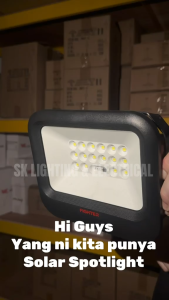 FIGHTER Solar Flood Light 200W-800W IP65 Waterproof High Brightness 12-15 Hours Remote Control