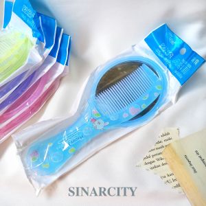SC SET [ISI 2] CERMIN DAN SISIR UKURAN SEDANG | CERMIN SET SISIR RIAS MAKE UP | COD| CERMIN SET AISHU | CERMIN GENGGAM SET SISIR | CERMIN MOTIF KARAKTER | CERMIN MAKE UP GENGGAM | CERMIN MINI UNTUK SEKOLAH | CERMIN GENGGAM | CERMIN OVAL | KACA CERMIN