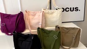 Japanese Canvas Women's All-Match Shoulder Bag & Fashion Messenger Bag