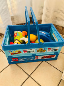 Japan Direct Mail Skater Cartoon Kids Picnic Plastic Folding Container Portable Home Land Transportation Storage Basket