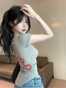 GUZILIAN | Slim Fit Short Sleeve T-Shirt Womens Spring Summer Thin Back Double Snake Print Fashionable Casual Korean Style Top