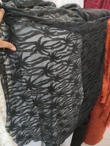 Kain BROKAT HITAM garment limited (harga tertera per ½m)