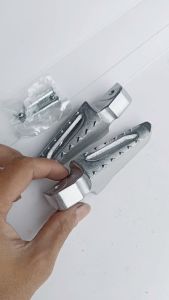 Foot Step Belakang VARIO 125/150/160. Set kanan kiri