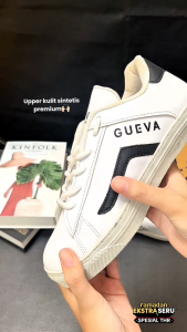 GUEVA - Sepatu Sneaker Pria 040 | Sepatu Cowok Keren Casual Putih Anti Slip Size 39-43 Bisa COD