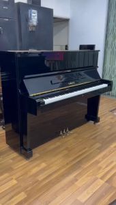 Yamaha U1E