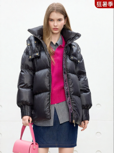 Juicy Couture | 90% White Duck Down Warmth Parka