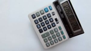 Kalkulator Mesin Hitung Kantor Dagang Sekolah 12 Digit 15cm X 15cm SDL 868L