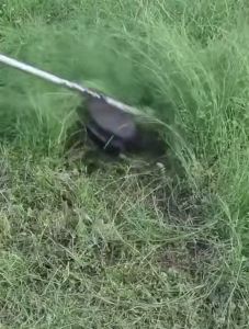 9 Inch Pisau Mesin Potong Rumput Baja Mangan Pisau Pengikis Tanah Buang Akar Rumput Kekerasan Tinggi