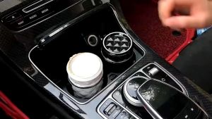 Car Ashtray Cup Asbak Mobil Tempat Abu Rokok Lampu LED