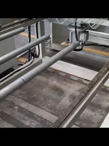 🔥 30 ปี คาใส/คาโปร่งแสง/คาใสๆ หลังคาใส การส่งผ่านแสงที่ดี ทนทาน แผ่นใส แผ่นหลังคาใส โพลีคาบอเนต หลังคาโปร่งแสง แผ่นโพลีหลังคา สร้างความเครียดได้ดี วัสดุเป็นมิตรต่อสิ่งแวดล้อม ทนทานยาวนาน