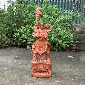Tượng quan công khoanh tay cao 30 40cm gỗ hương nguyên khối cực đẹp