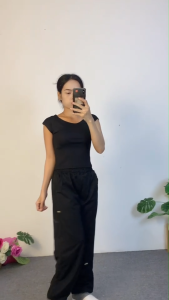 ชุดเซ็ตลุคสดใส เสื้อยืดแขนสั้น + กางเกงขากระบอก