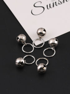 ลูกปัดเสื้อกั๊กสแตนเลสขนาดเล็ก DIY สร้อยข้อมือ สร้อยคอ เสื้อกั๊กสัตว์เลี้ยง ลูกปัดตุ๊กตา เครื่องประดับแฟชั่นใหม่