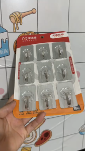 Vỉ 9 Móc Dán Tường Siêu Dính Chịu Lực Móc Treo Đồ Nhà Tắm Nhà Bếp Không Cần Khoan Chịu Lực - Móc Treo Quần Áo Đồ Dùng Treo Tường Siêu Chắc Chắn Đa Năng